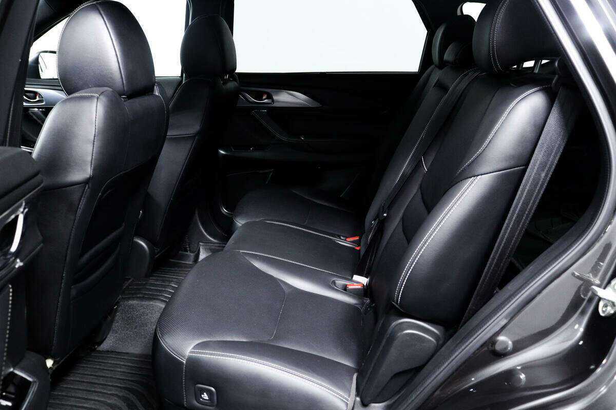 Купить Mazda CX-9 с пробегом. Фото: #11