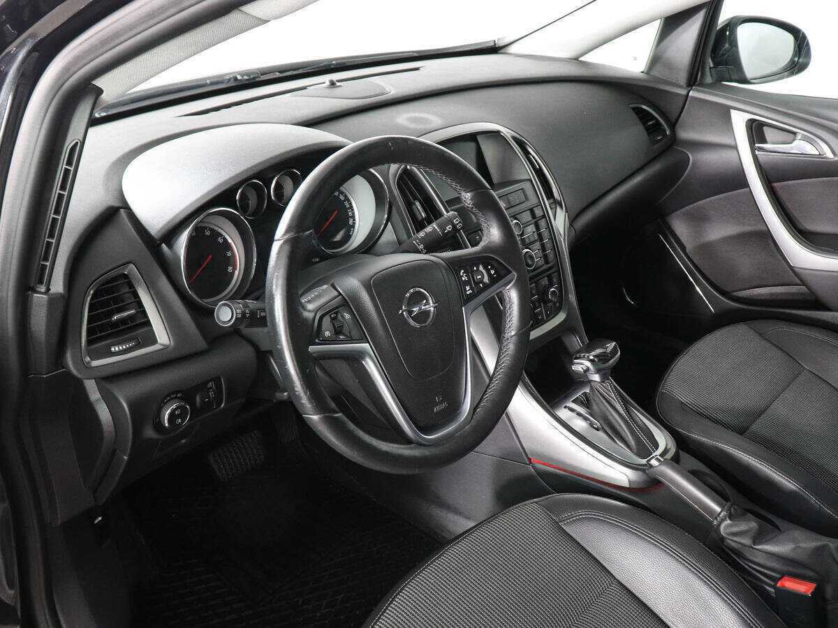Купить Opel Astra с пробегом. Фото: #8