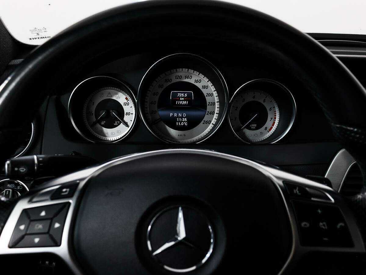 Купить Mercedes-Benz C-Класс с пробегом. Фото: #18