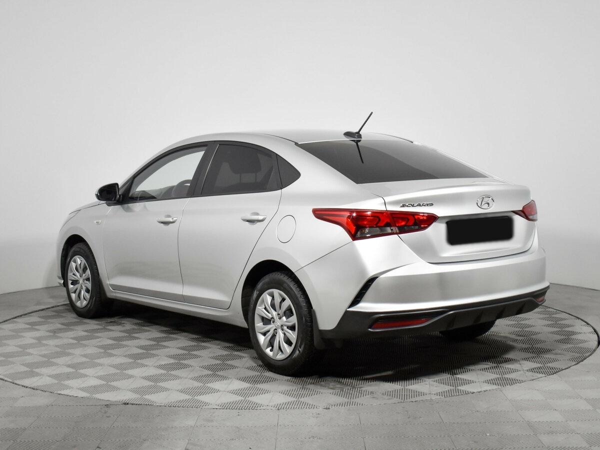 Купить Hyundai Solaris с пробегом. Фото: #6
