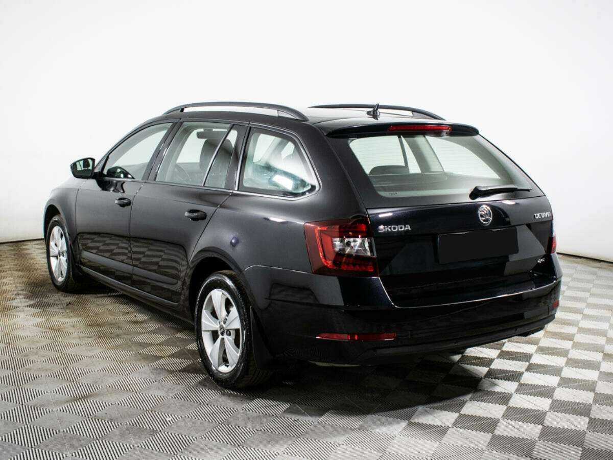 Купить Skoda Octavia с пробегом. Фото: #6