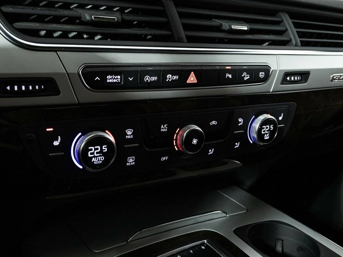 Купить Audi Q7 с пробегом. Фото: #25