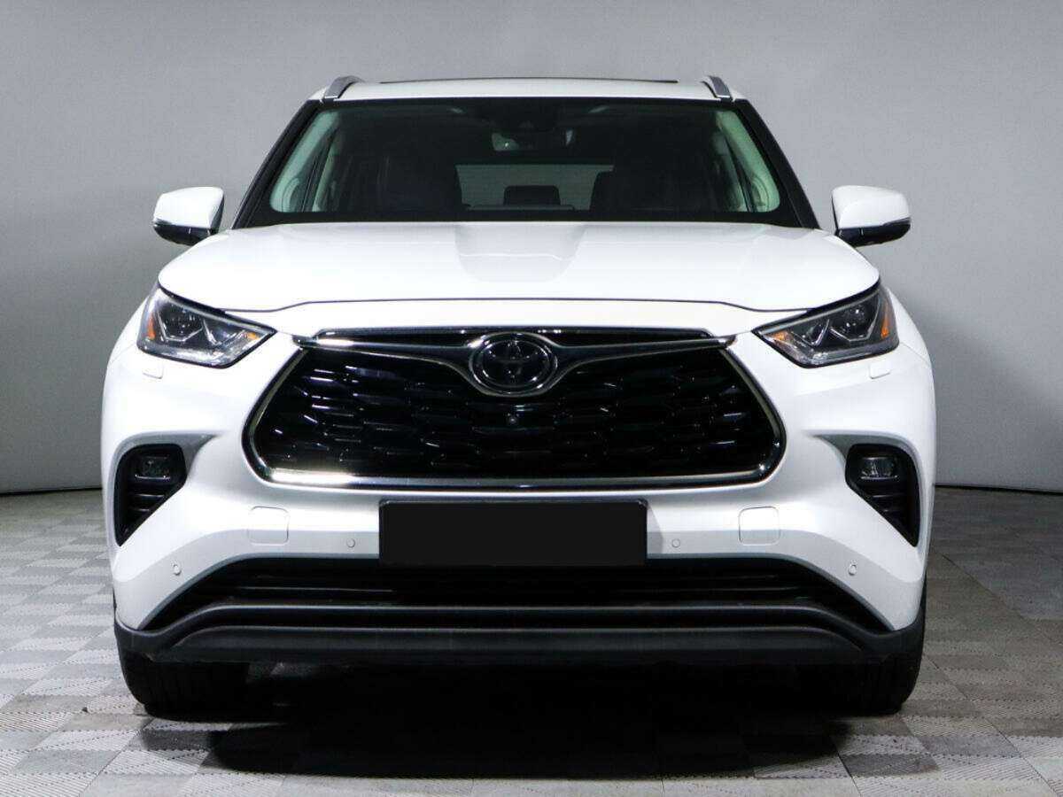 Купить Toyota Highlander с пробегом. Фото: #1