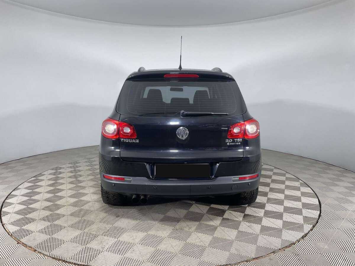Купить Volkswagen Tiguan с пробегом. Фото: #4