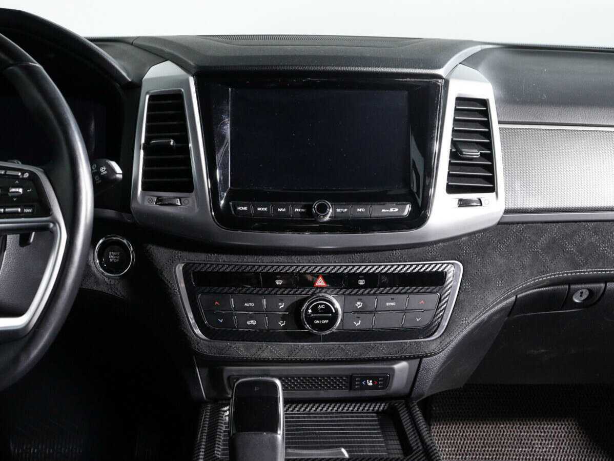 Купить SsangYong Rexton с пробегом. Фото: #12