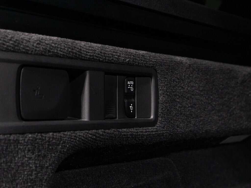 Купить BMW X5 с пробегом. Фото: #13