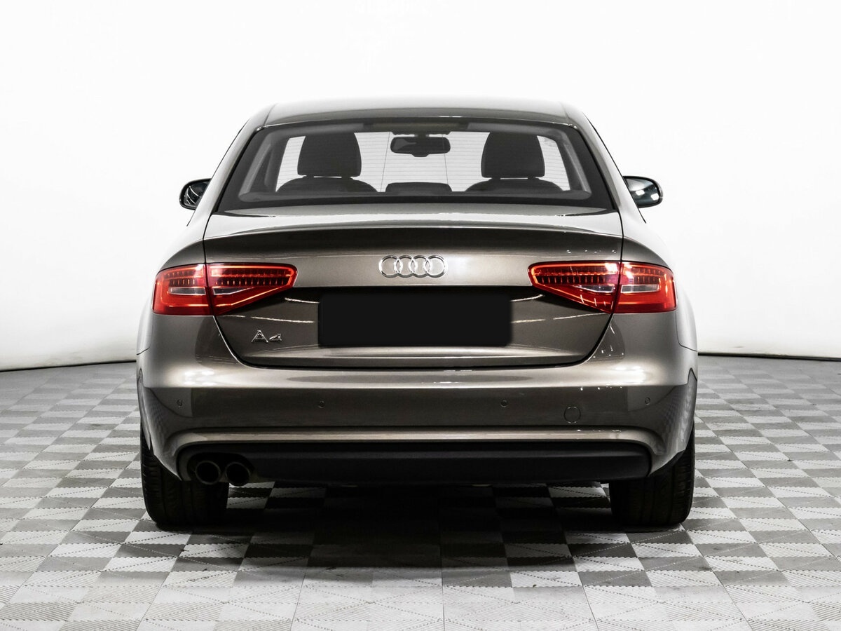 Купить Audi A4 с пробегом. Фото: #4