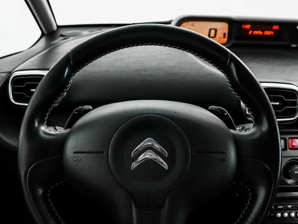 Купить Citroen C3 Picasso с пробегом. Фото: #16