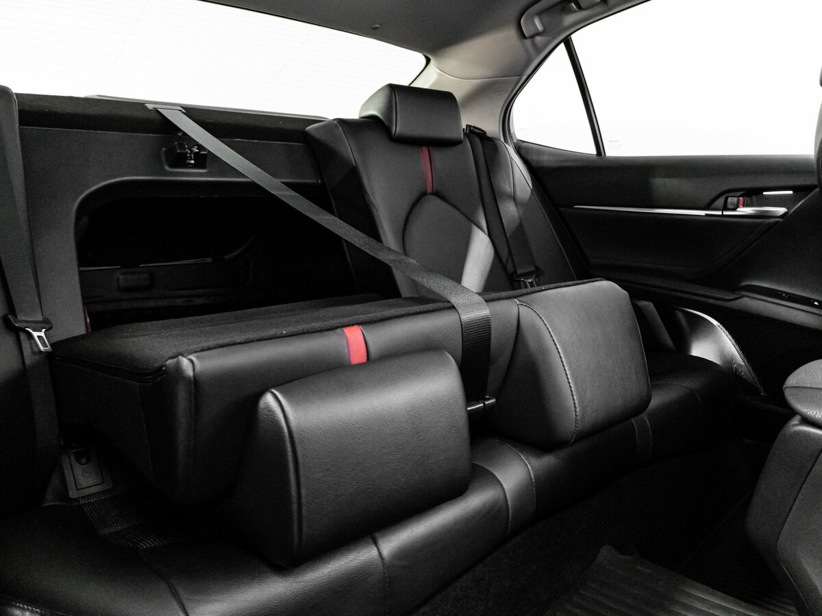 Купить Toyota Camry с пробегом. Фото: #25
