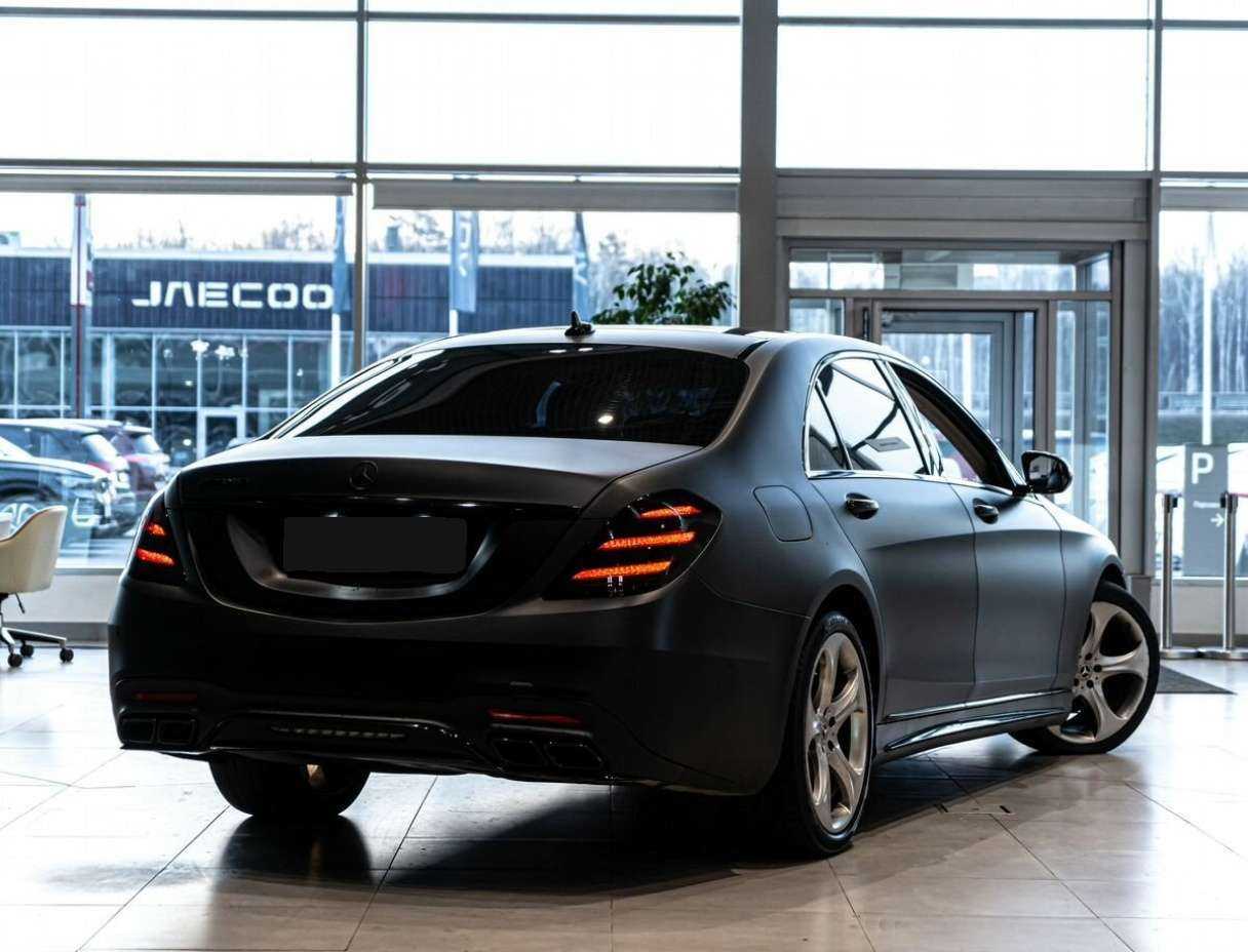 Купить Mercedes-Benz S-Класс с пробегом. Фото: #2