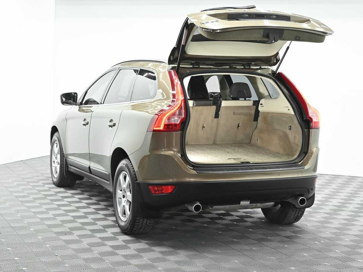 Купить Volvo XC60 с пробегом. Фото: #4