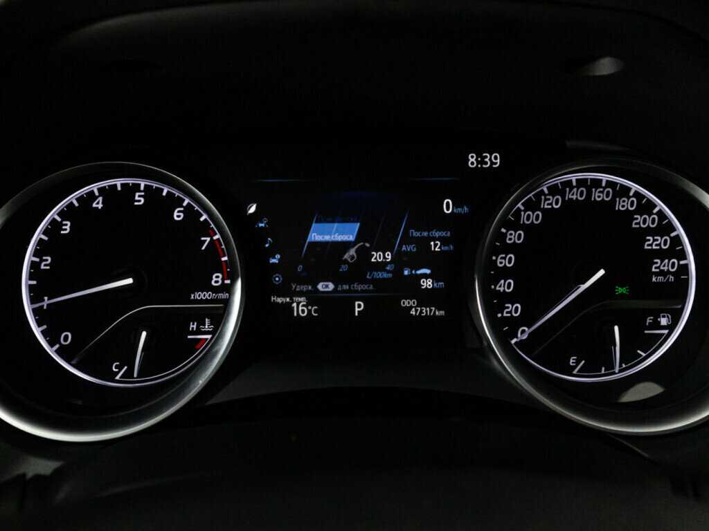Купить Toyota Camry с пробегом. Фото: #11