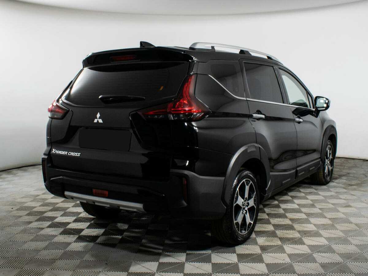 Купить Mitsubishi Xpander с пробегом. Фото: #4