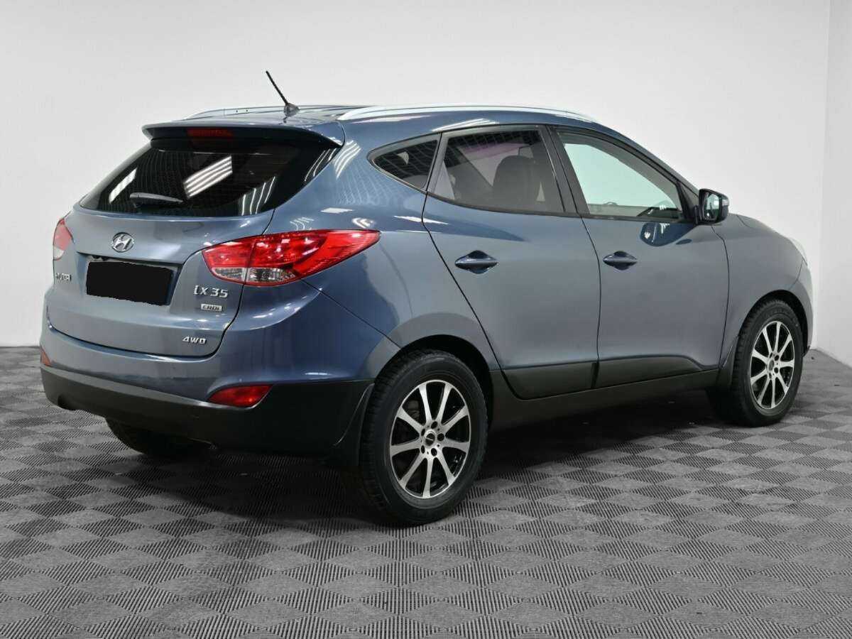 Купить Hyundai ix35 с пробегом. Фото: #1