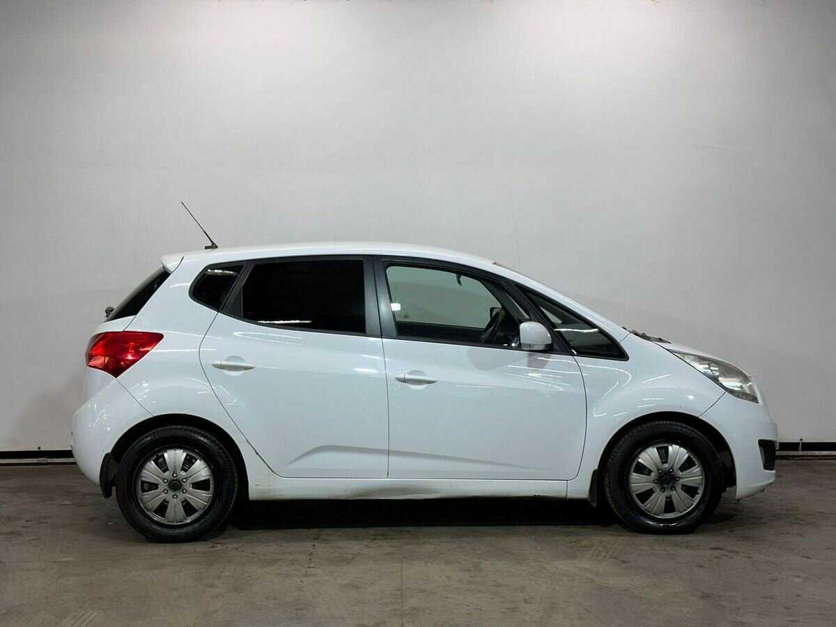 Купить Kia Venga с пробегом. Фото: #3