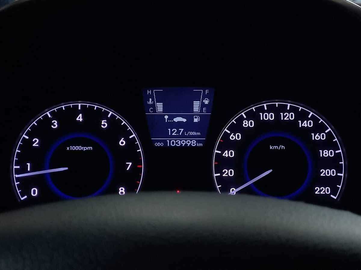 Купить Hyundai Solaris с пробегом. Фото: #11