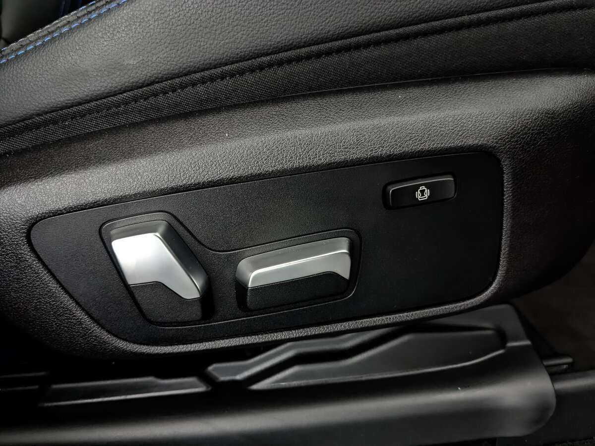 Купить BMW X4 с пробегом. Фото: #19