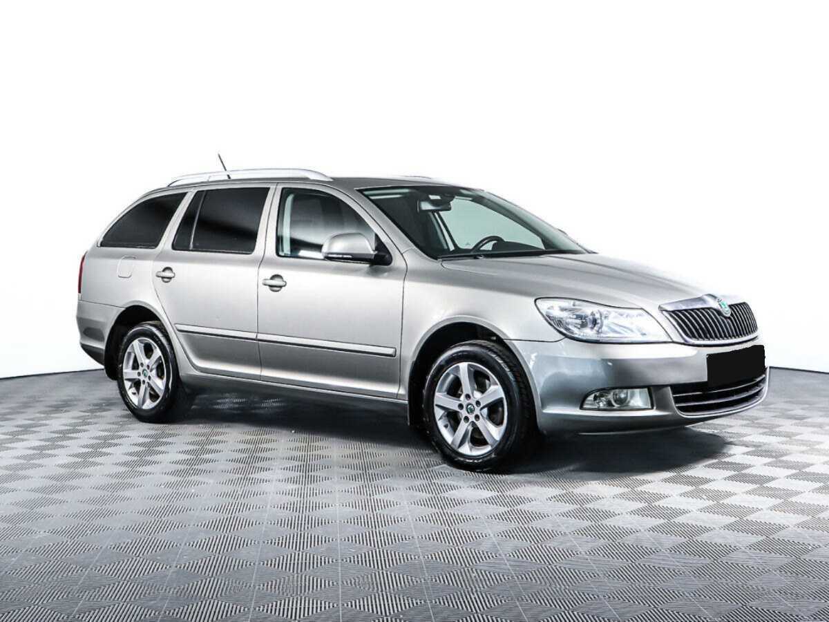 Купить Skoda Octavia с пробегом. Фото: #2