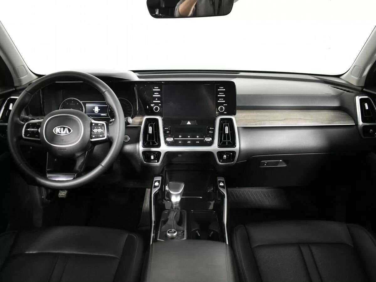 Купить Kia Sorento с пробегом. Фото: #12