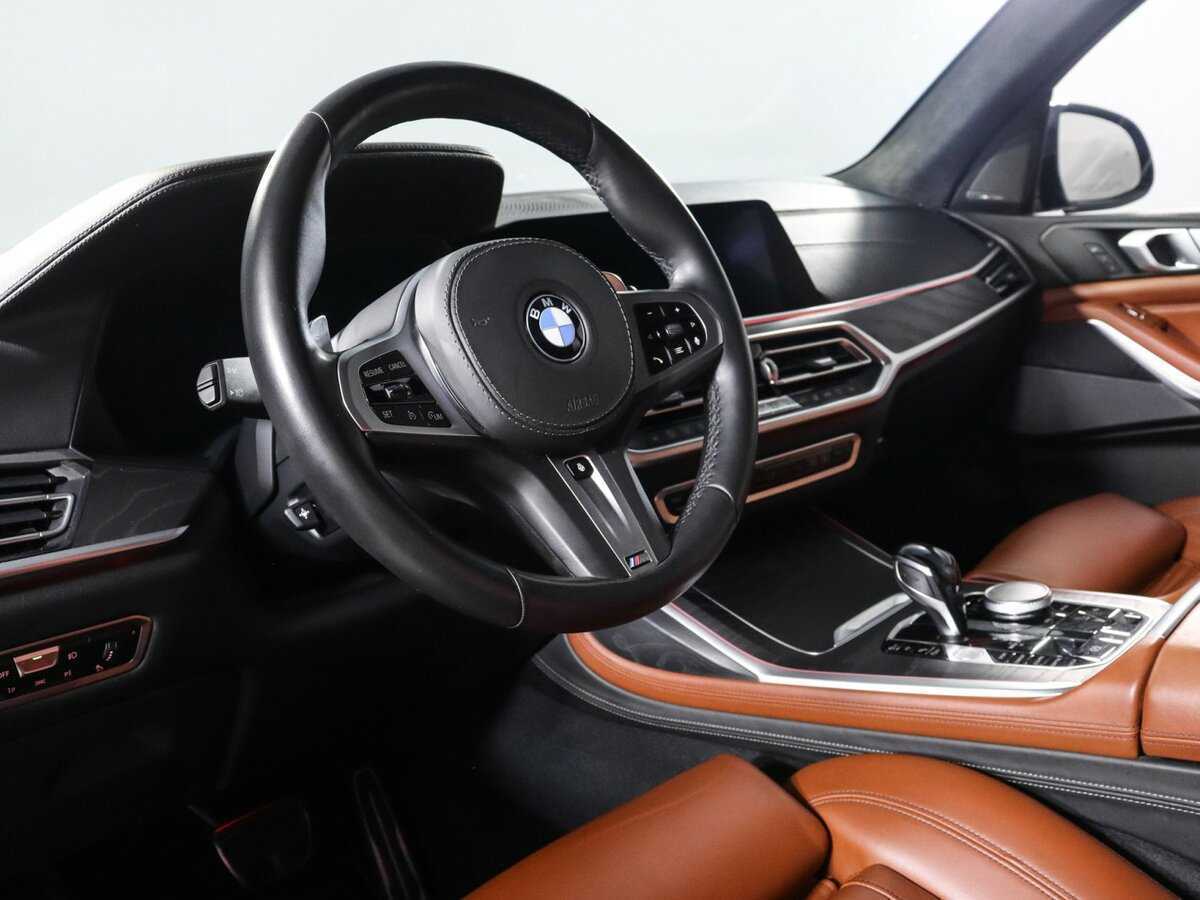 Купить BMW X7 с пробегом. Фото: #14