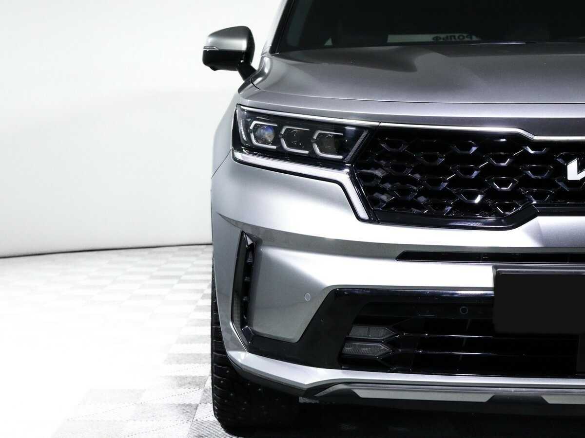 Купить Kia Sorento с пробегом. Фото: #17