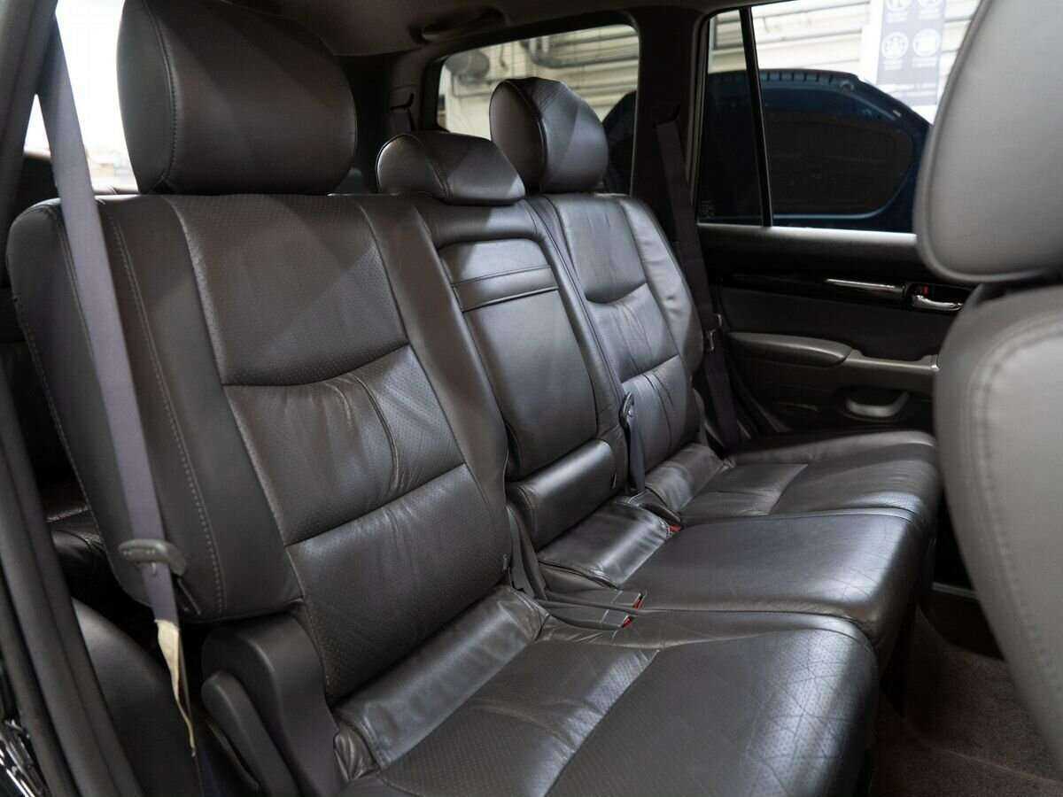 Купить Toyota Land Cruiser Prado с пробегом. Фото: #8