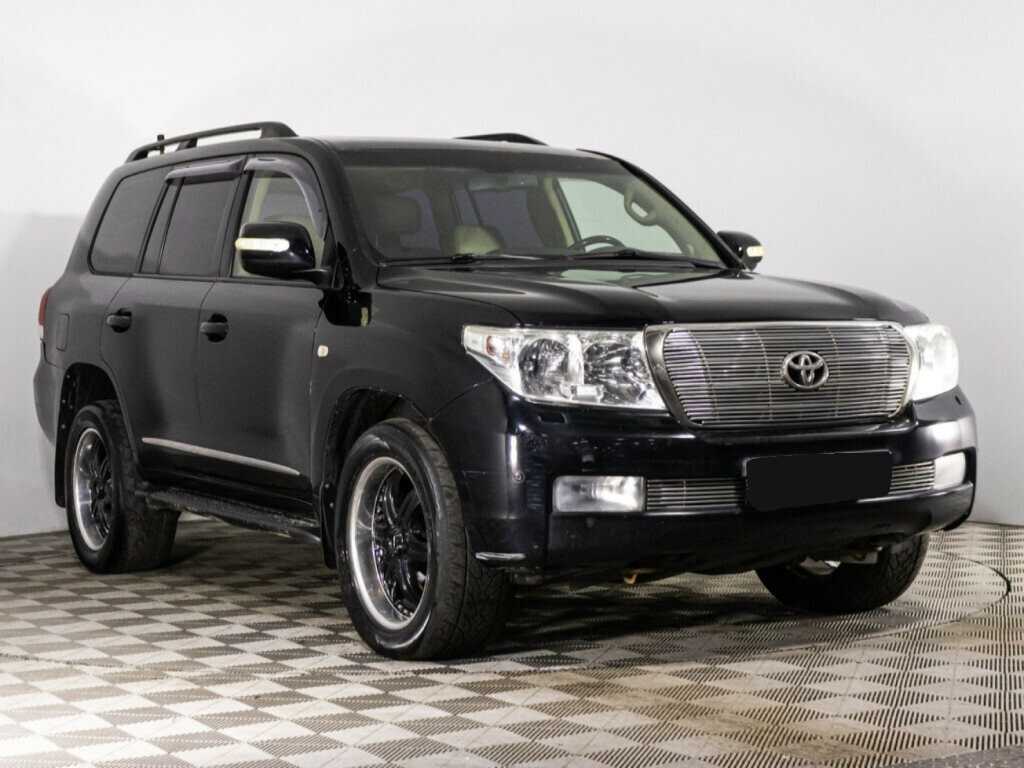 Купить Toyota Land Cruiser с пробегом. Фото: #2