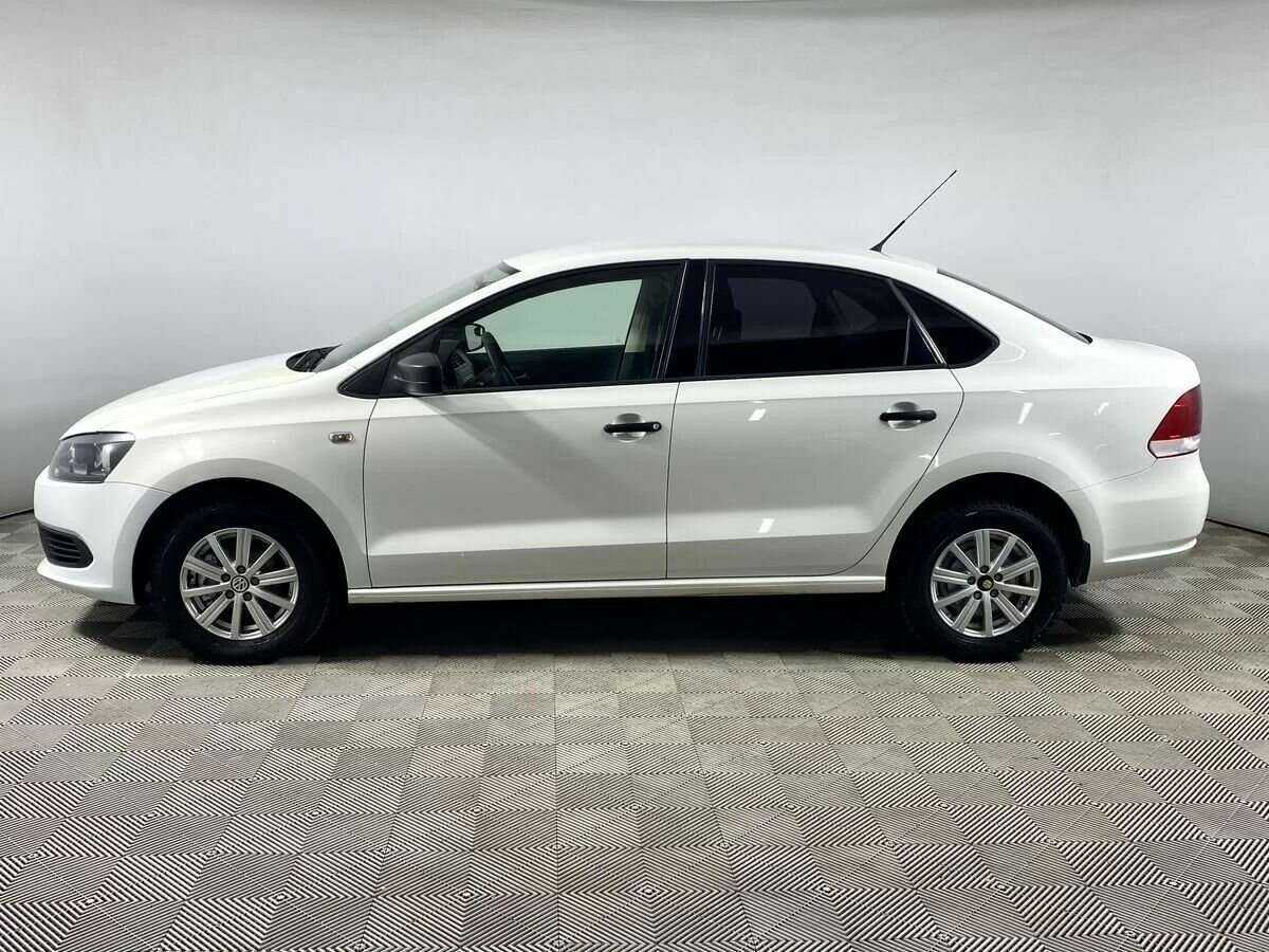 Купить Volkswagen Polo с пробегом. Фото: #6