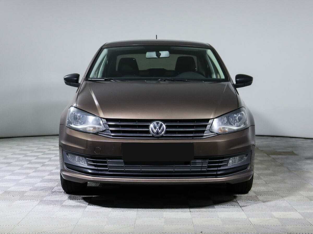 Купить Volkswagen Polo с пробегом. Фото: #1