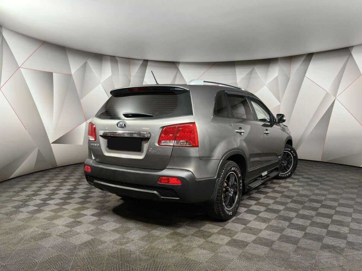 Купить Kia Sorento с пробегом. Фото: #1