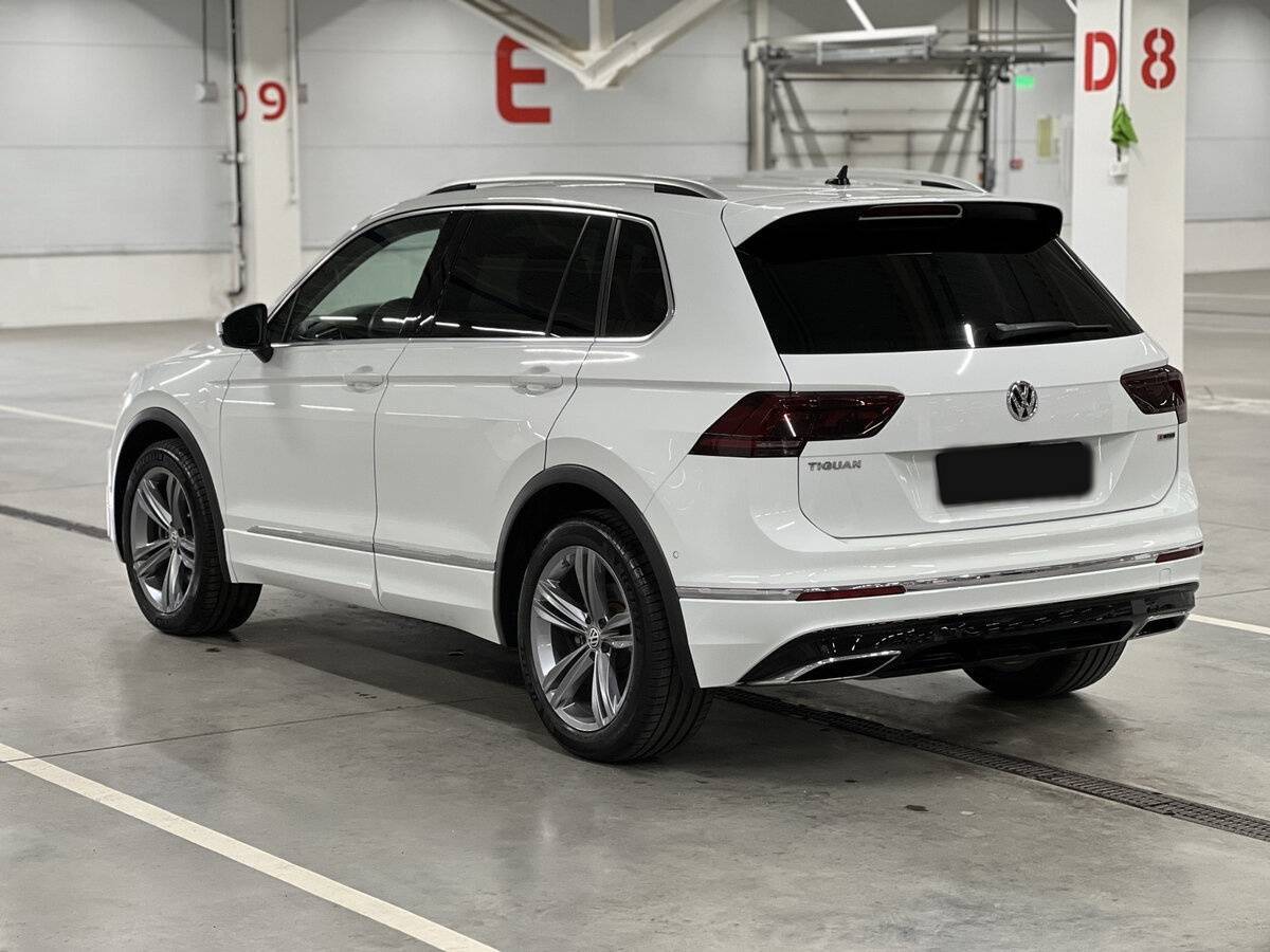 Купить Volkswagen Tiguan с пробегом. Фото: #6