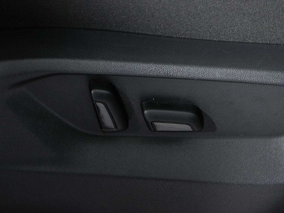 Купить Volkswagen Teramont с пробегом. Фото: #17