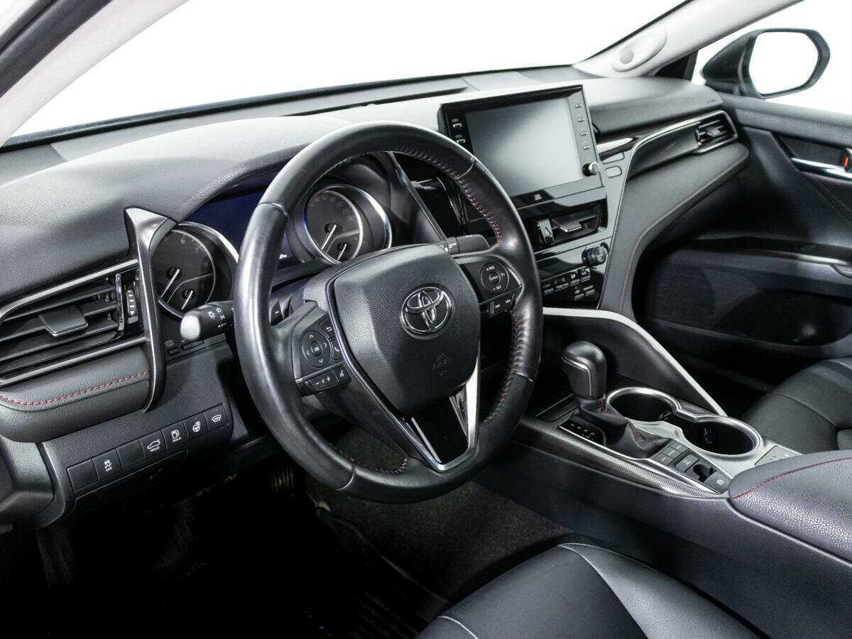 Купить Toyota Camry с пробегом. Фото: #10