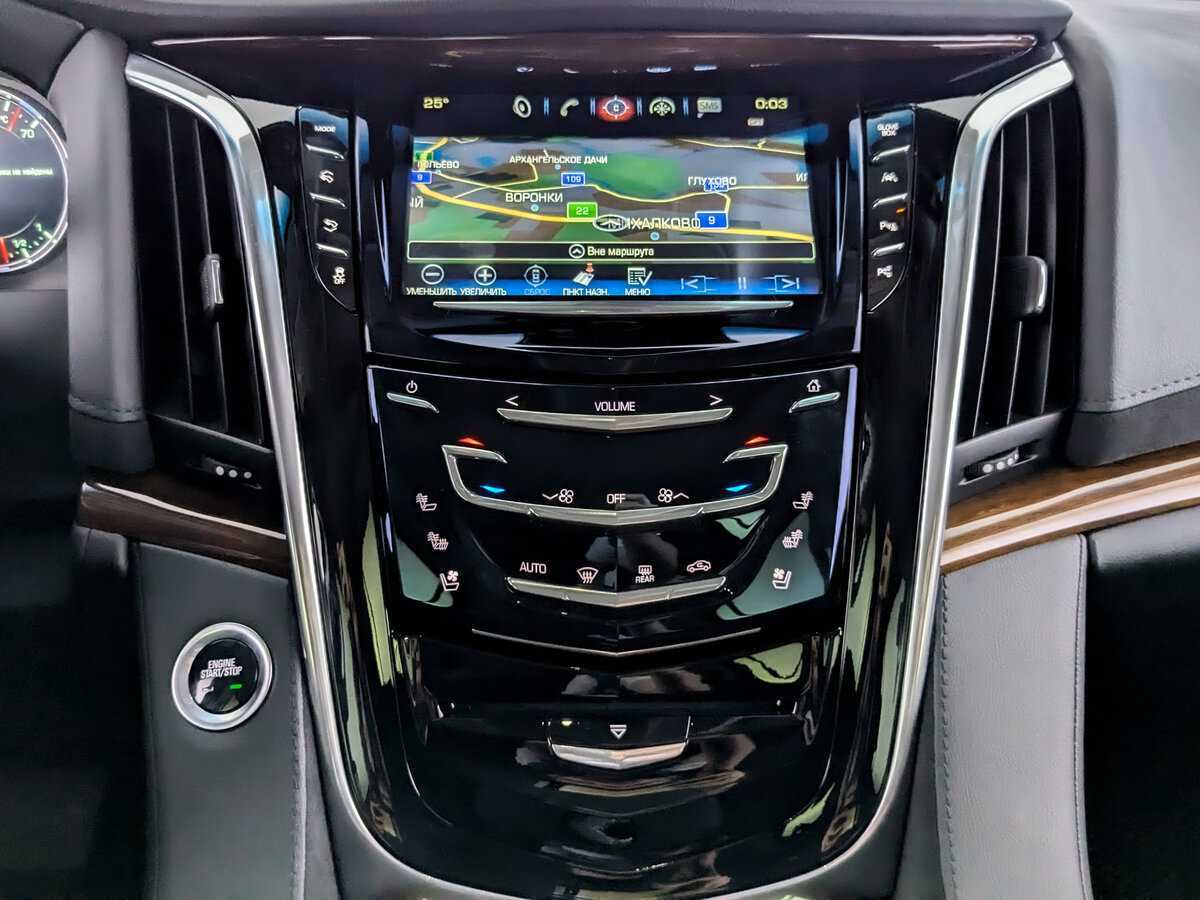 Купить Cadillac Escalade с пробегом. Фото: #12