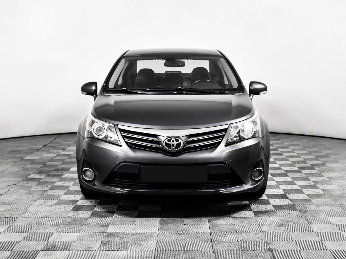 Купить Toyota Avensis с пробегом. Фото: #1