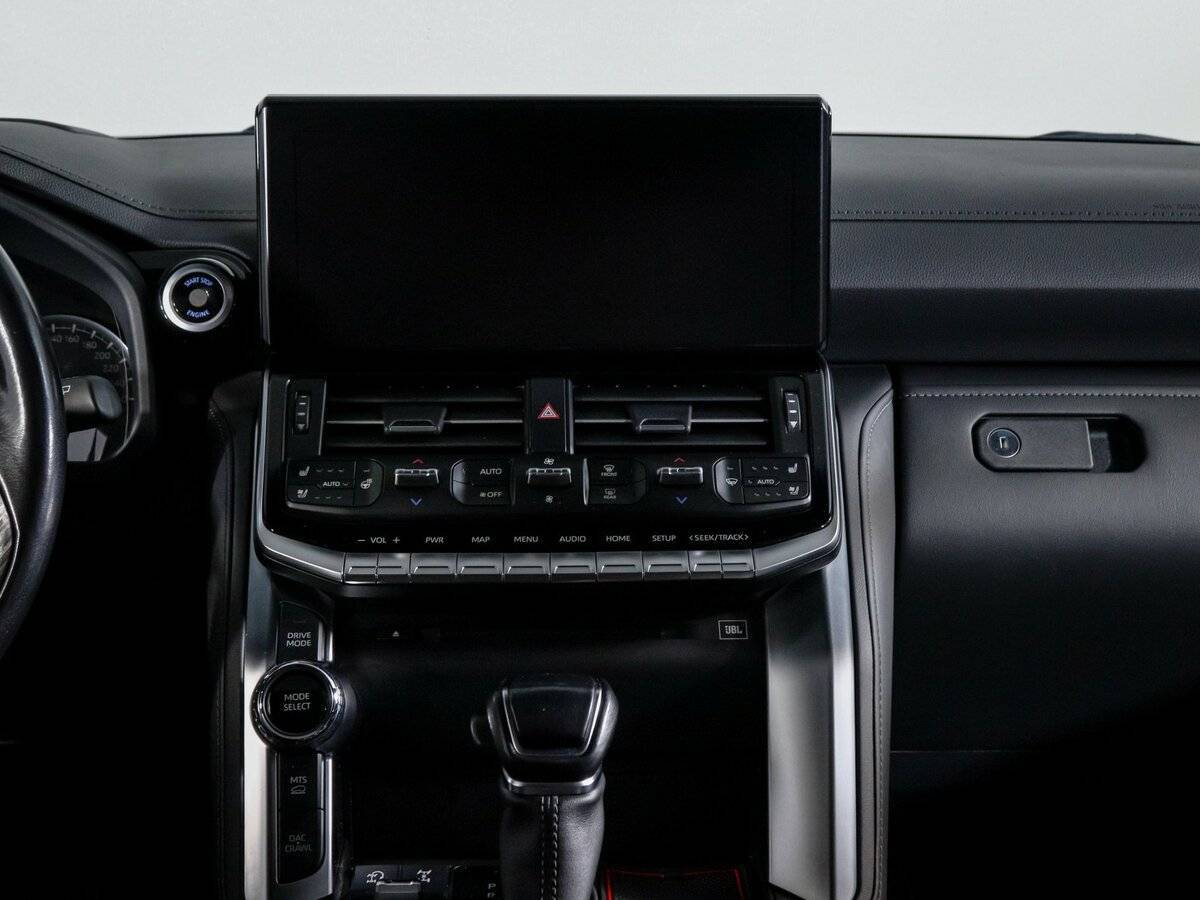 Купить Toyota Land Cruiser с пробегом. Фото: #12