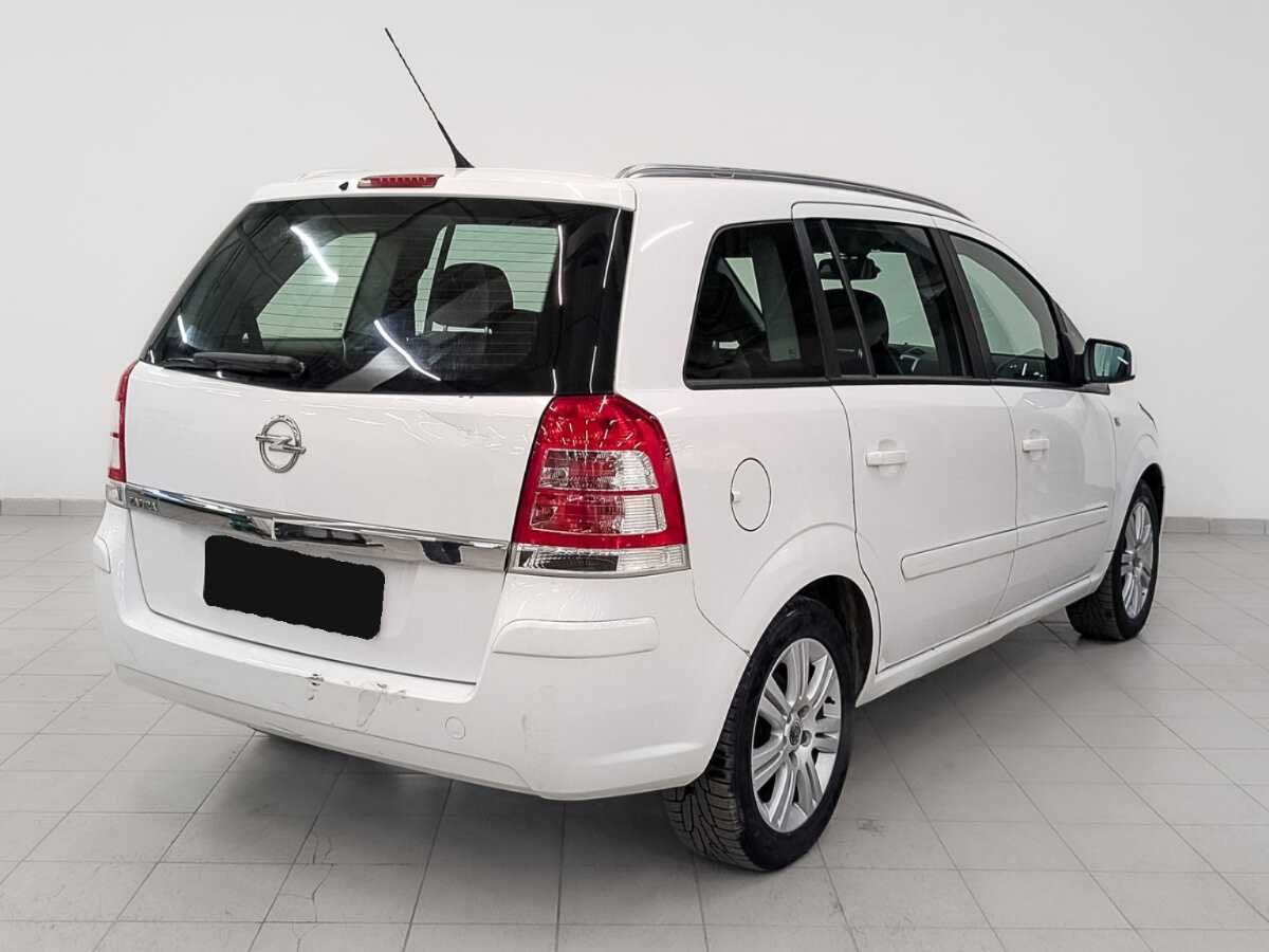 Купить Opel Zafira с пробегом. Фото: #4