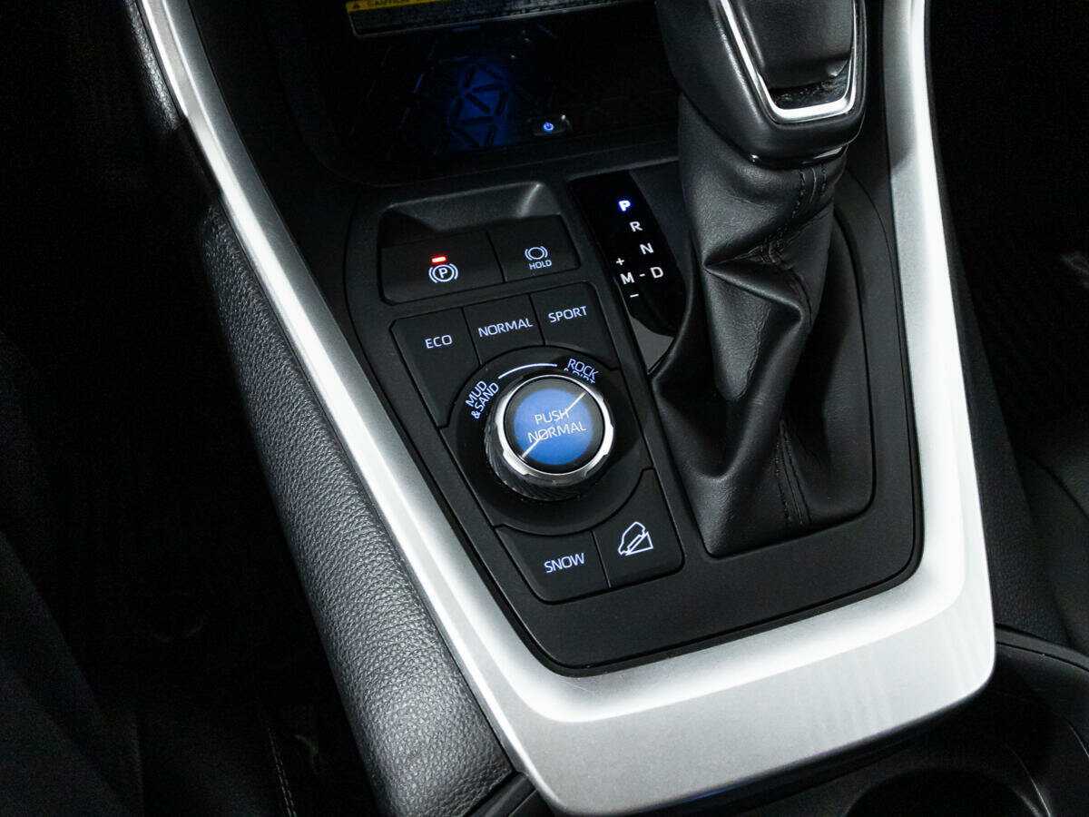 Купить Toyota RAV4 с пробегом. Фото: #18