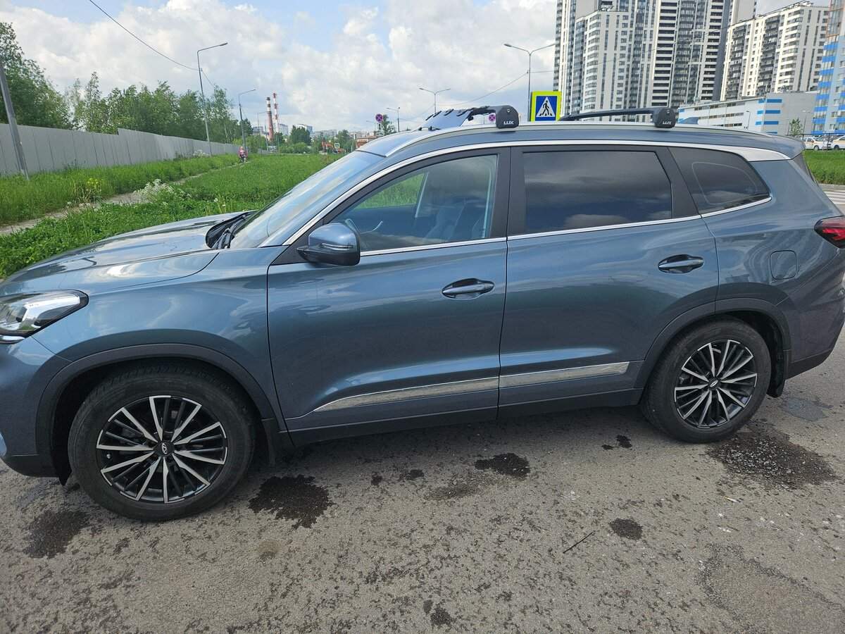 Купить Chery Tiggo 8 с пробегом. Фото: #1