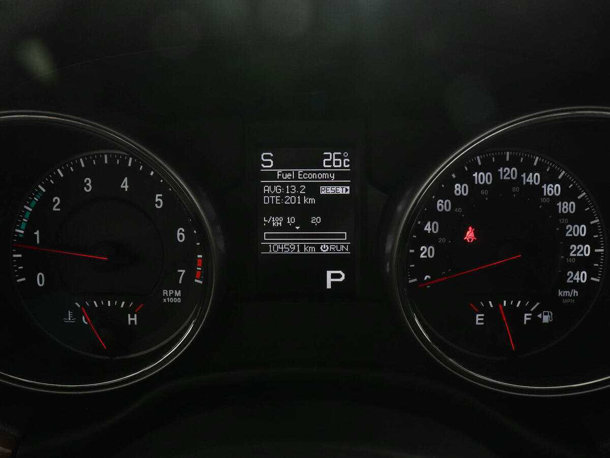 Купить Jeep Grand Cherokee с пробегом. Фото: #10