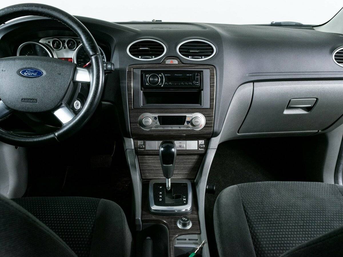 Купить Ford Focus с пробегом. Фото: #8