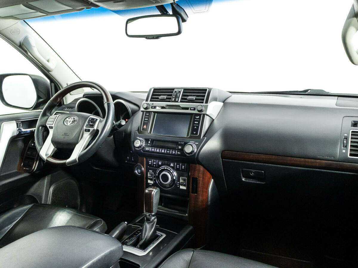 Купить Toyota Land Cruiser Prado с пробегом. Фото: #8
