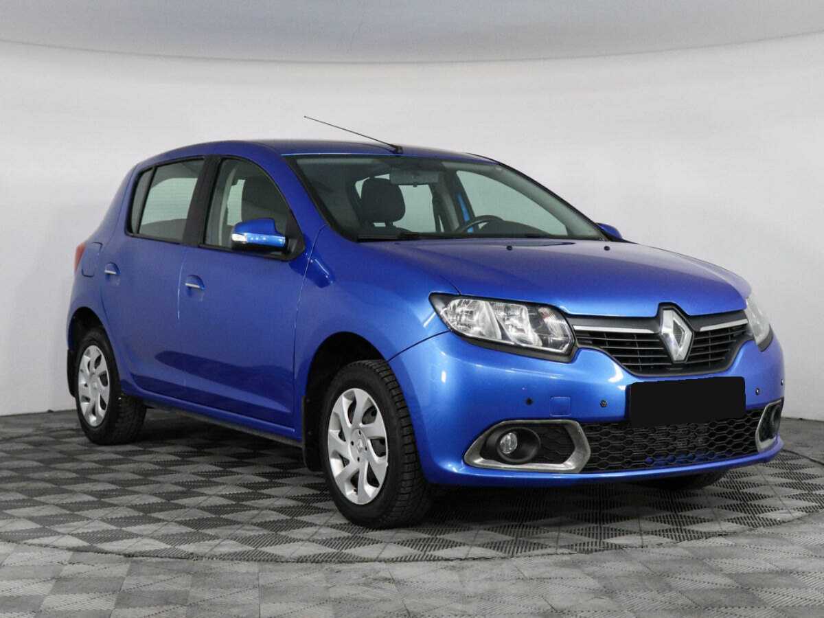 Купить Renault Sandero с пробегом. Фото: #2