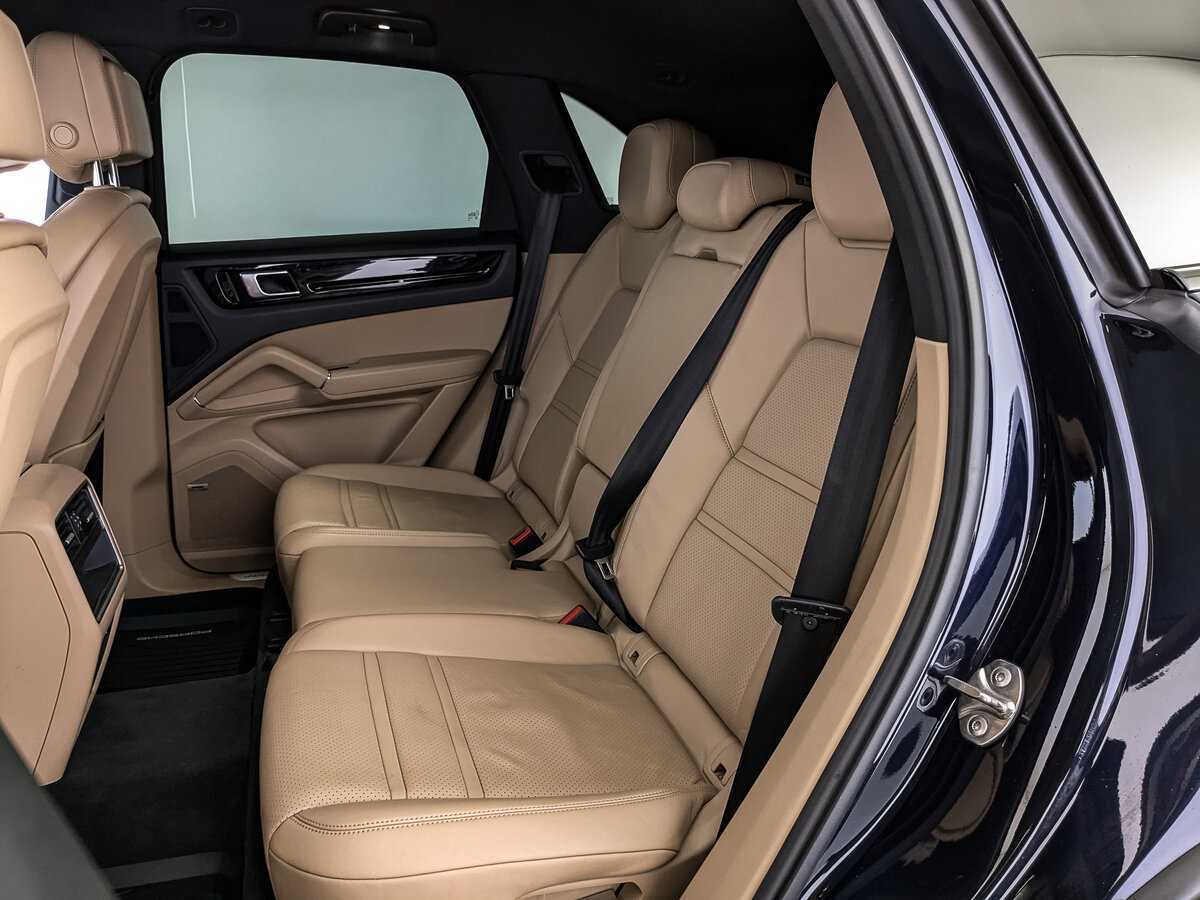 Купить Porsche Cayenne с пробегом. Фото: #13