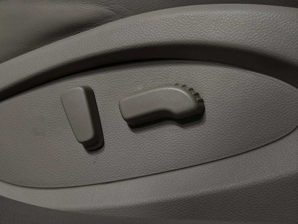Купить Infiniti FX с пробегом. Фото: #12