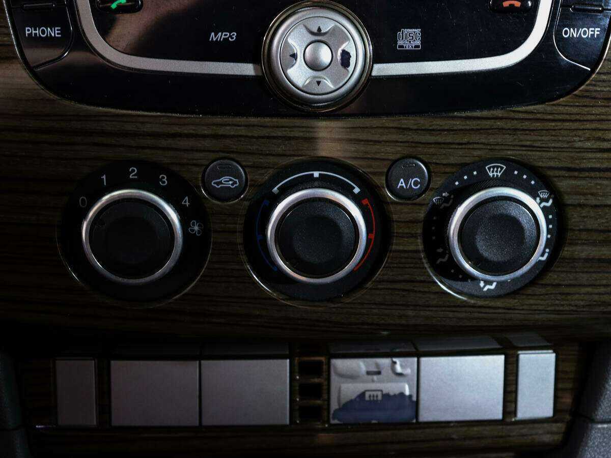 Купить Ford Focus с пробегом. Фото: #18