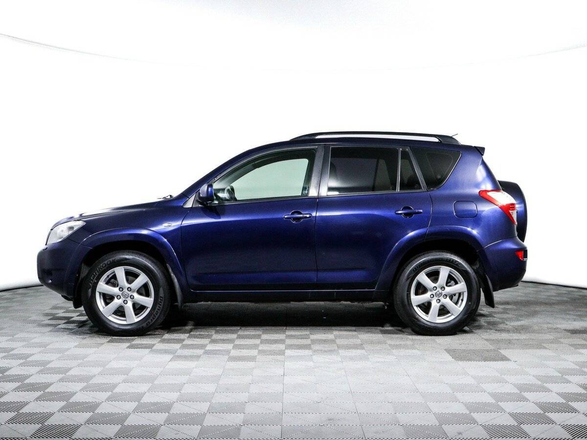 Купить Toyota RAV4 с пробегом. Фото: #7