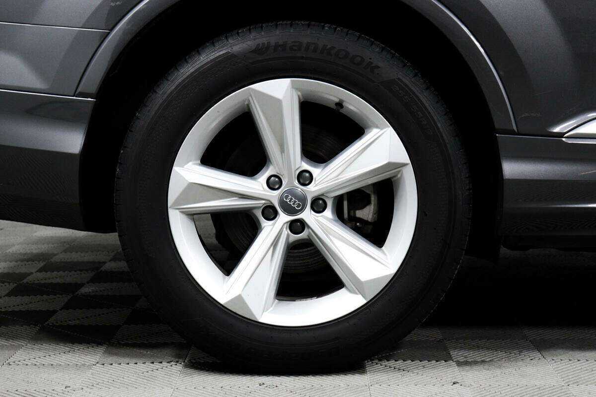 Купить Audi Q7 с пробегом. Фото: #13