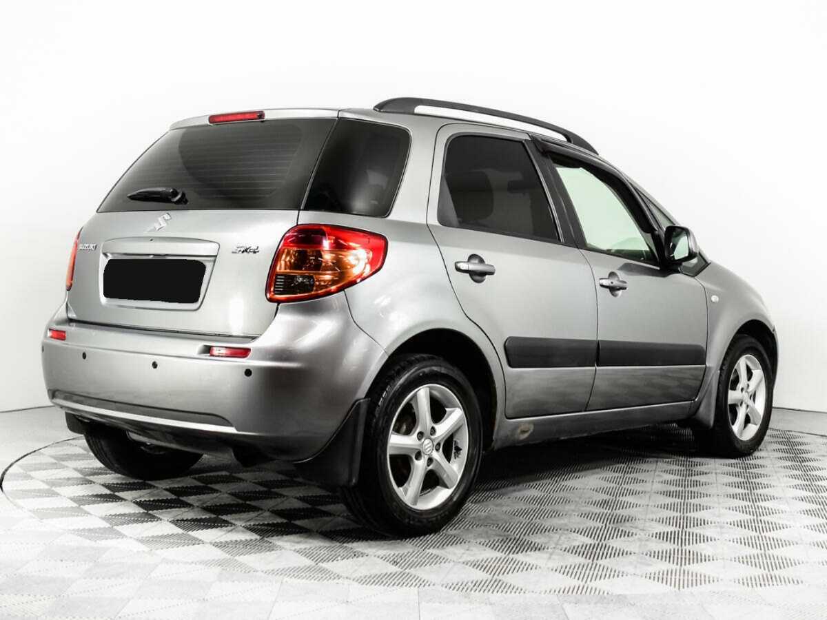 Купить Suzuki SX4 с пробегом. Фото: #4
