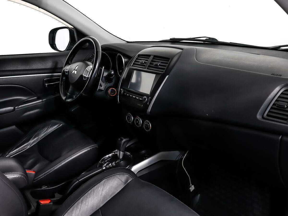 Купить Mitsubishi ASX с пробегом. Фото: #8